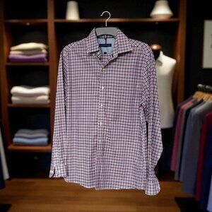 TOMMY HILFIGER MENS LONG SLEEVES - BUTTON DOWN SHIRT - SIZE: 15 1/2 / 32-33